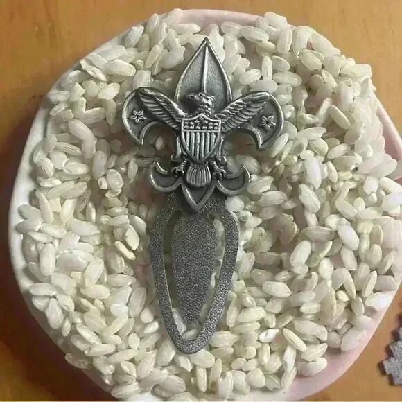 Fleur de Lis pewter eagle bookmark // Boy Scouts eagle USA vintage item - Picture 3 of 4